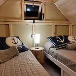 Twiga Tenda Su Palafitta * インペリア