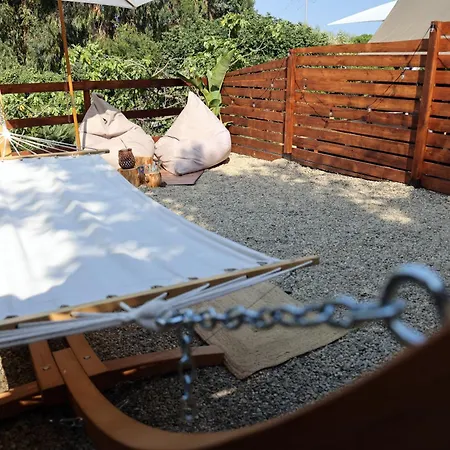 Twiga Tenda Su Palafitta *