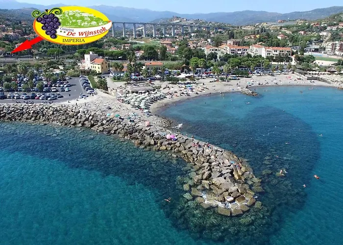 Twiga Tenda Su Palafitta Imperia