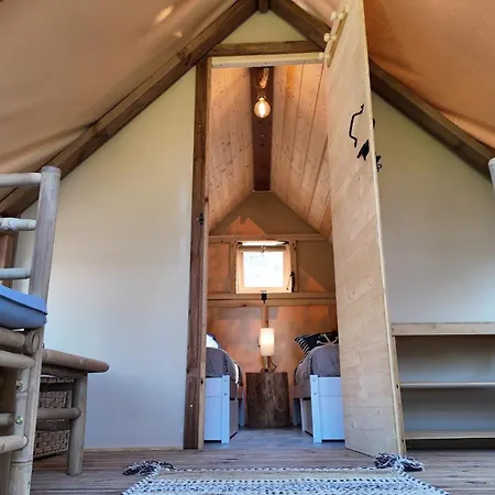 Twiga Tenda Su Palafitta Luxury tent