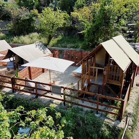 Twiga Tenda Su Palafitta Luxury tent